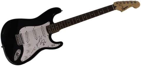 Trey Anastasio e Mike Gordon Band assinou autógrafo em tamanho grande Black Fender Stratocaster Guitar Guitar com Autenticação Beckett - Phish com Página McConnell, Jon Fishman - Junta, garoto de Lawn, uma imagem de Nectar, Rift, Hoist, Billy respira, a história do Ghost The Ghost .