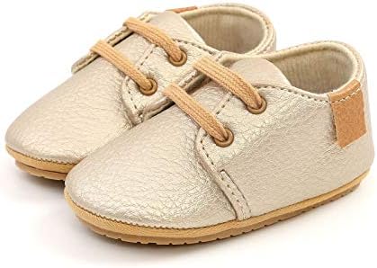 Criança menino menino meninas princesa criança fofa primeiro passeio de caminhada em sapatos de tênis crianças