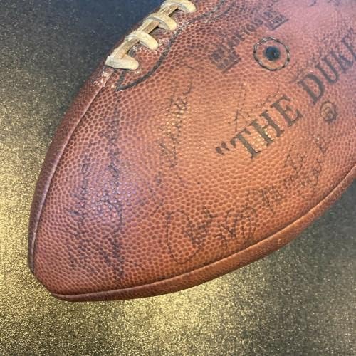 O time de Cleveland Browns, de 1960, assinou o jogo usou o futebol duque com o jogo de futebol Jim Brown - NFL usada