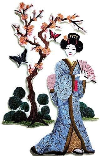 Retratos incríveis de gueixa personalizada [gueixa e borboletas] [rica cultura e tradição japonesa]