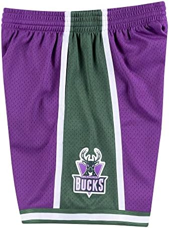 Milwaukee Bucks Road 2000-01 shorts masculinos